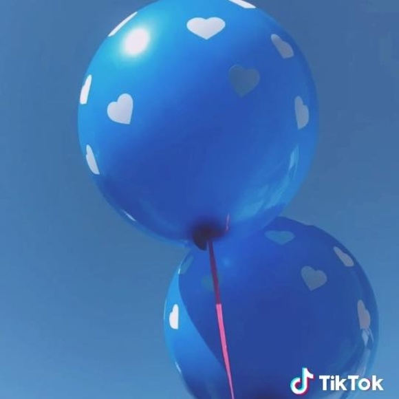 valerie_petelo